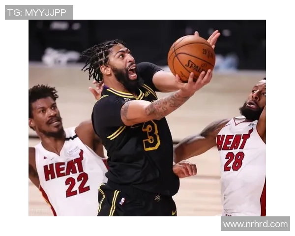 多哈杜海勒与阿尔艾因激战正酣比分揭晓引发球迷热议