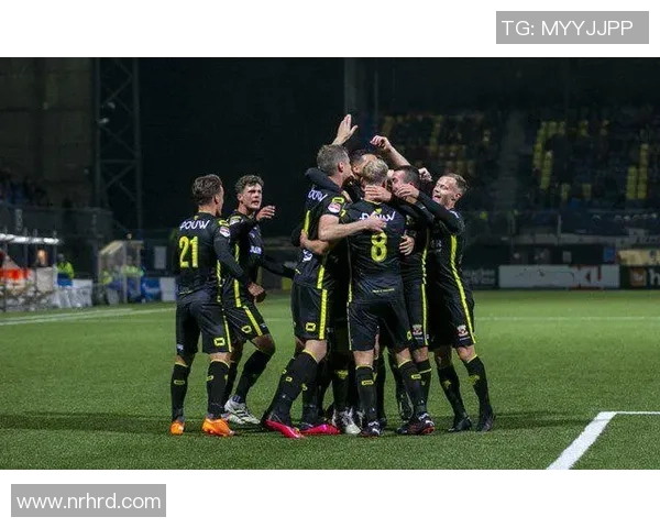 坎布尔对阵阿贾克斯青年队精彩比分揭晓赛季最新战绩分析 坎布尔对阵阿贾克斯青年队精彩比分揭晓赛季最新战绩分析