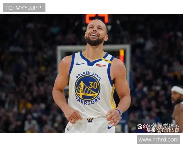 三杀勇士!库里狂砍48分创纪录,三分19投12中却惋惜首败 三杀勇士!库里狂砍48分创纪录,三分19投12中却惋惜首败